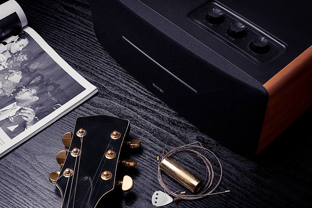 Edifier - D12 Integrated Desktop Stereo Speaker - Wood
