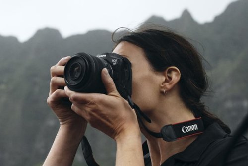 Canon - EOS R7 Mirrorless Camera (Body Only) - Black