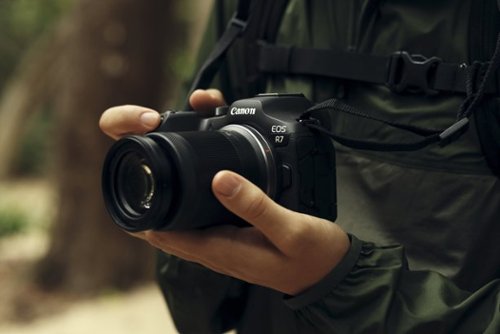 Canon - EOS R7 Mirrorless Camera (Body Only) - Black