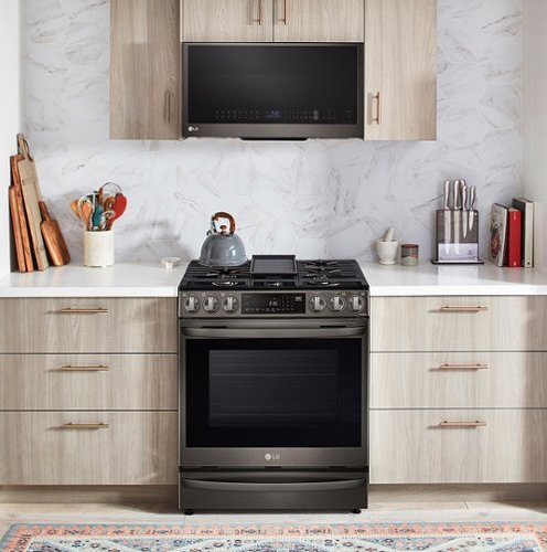 LG - 1.7 Cu. Ft. Convection Over-the-Range Smart Microwave with Sensor Cooking and Air Fry - Black Stainless Steel
