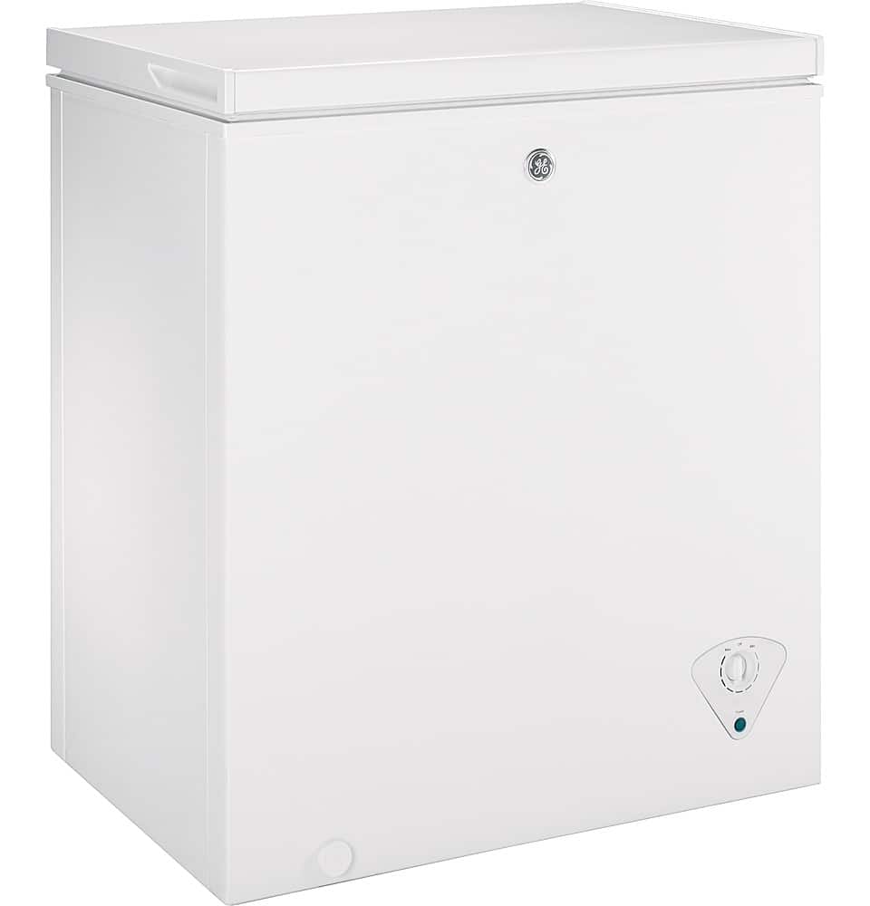 GE - 5.0 Cu. Ft. Garage-Ready Chest Freezer - White