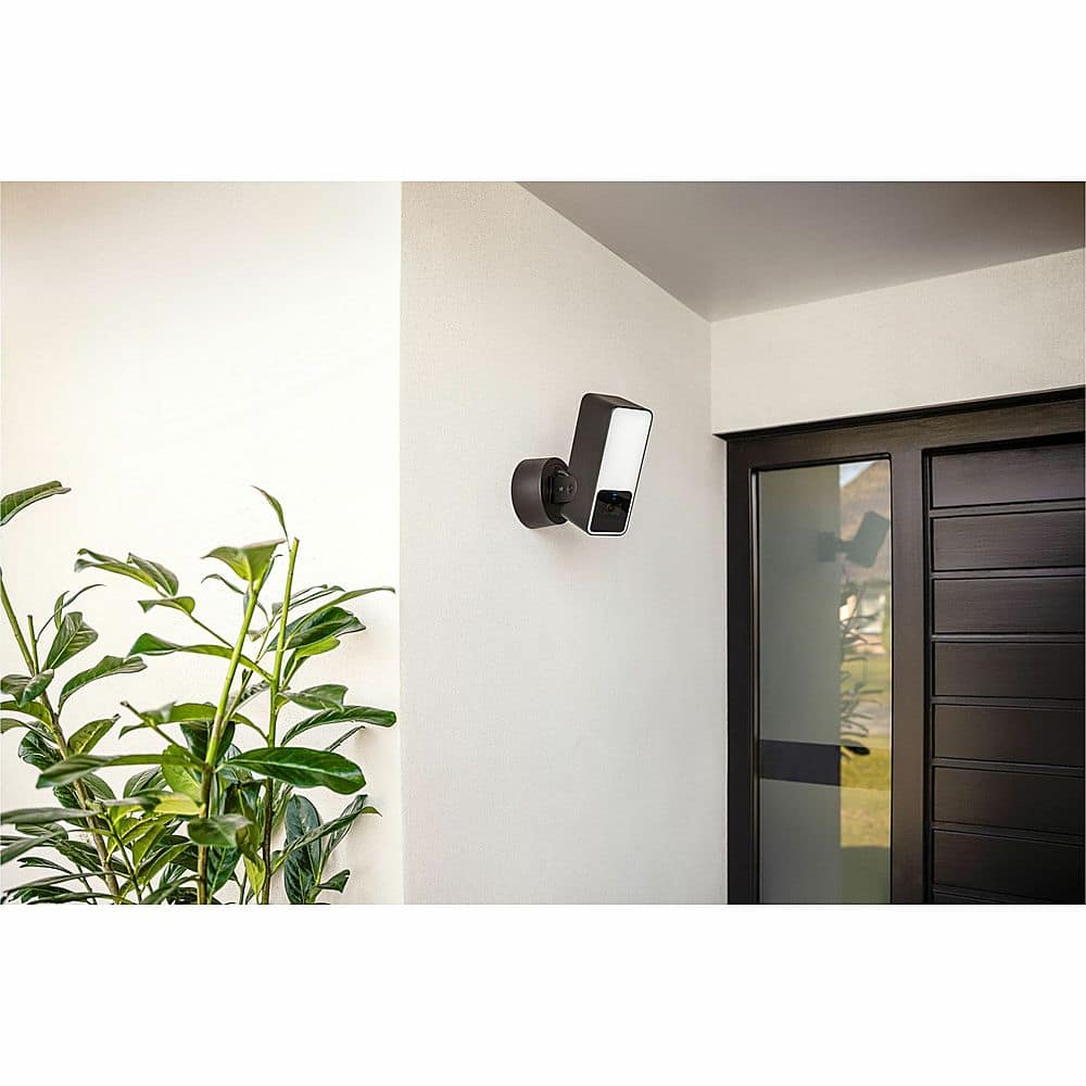 Eve - Outdoor Cam - Secure floodlight camera with Apple HomeKit Secure Video technology - White