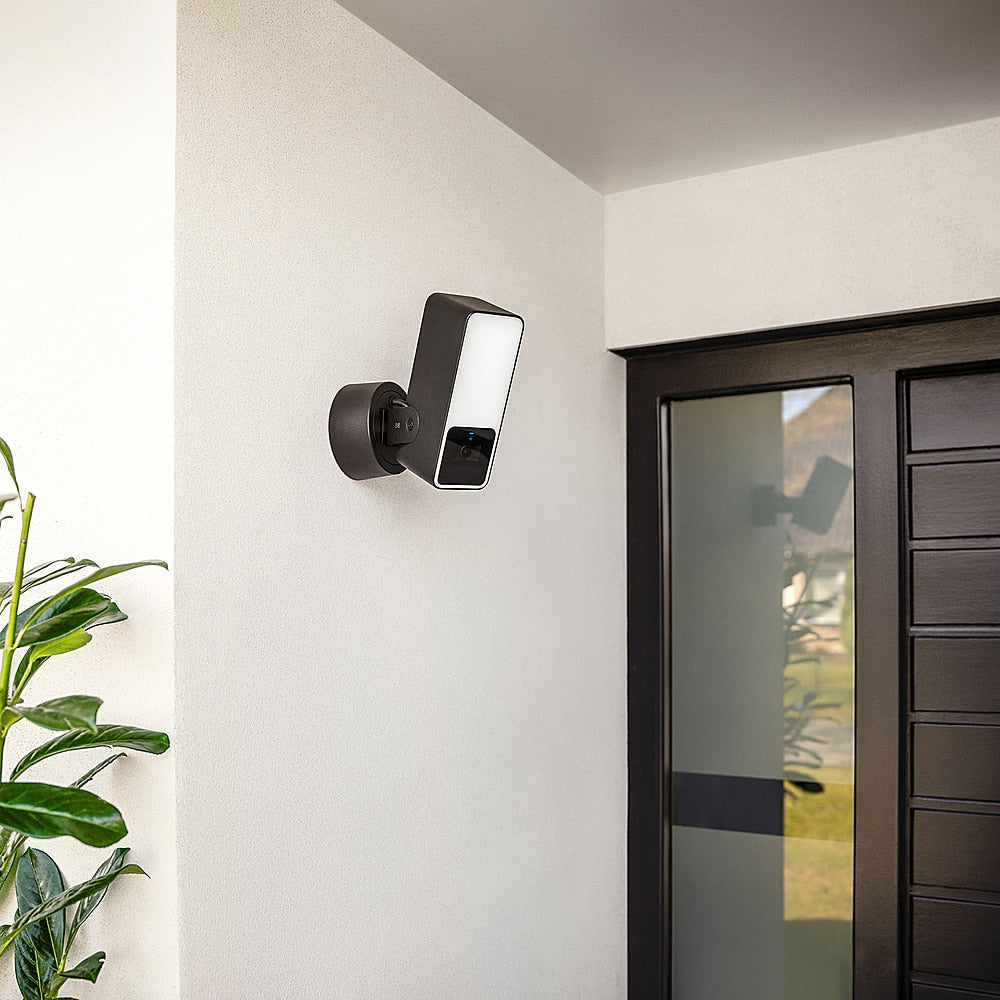 Eve - Outdoor Cam - Secure floodlight camera with Apple HomeKit Secure Video technology - White