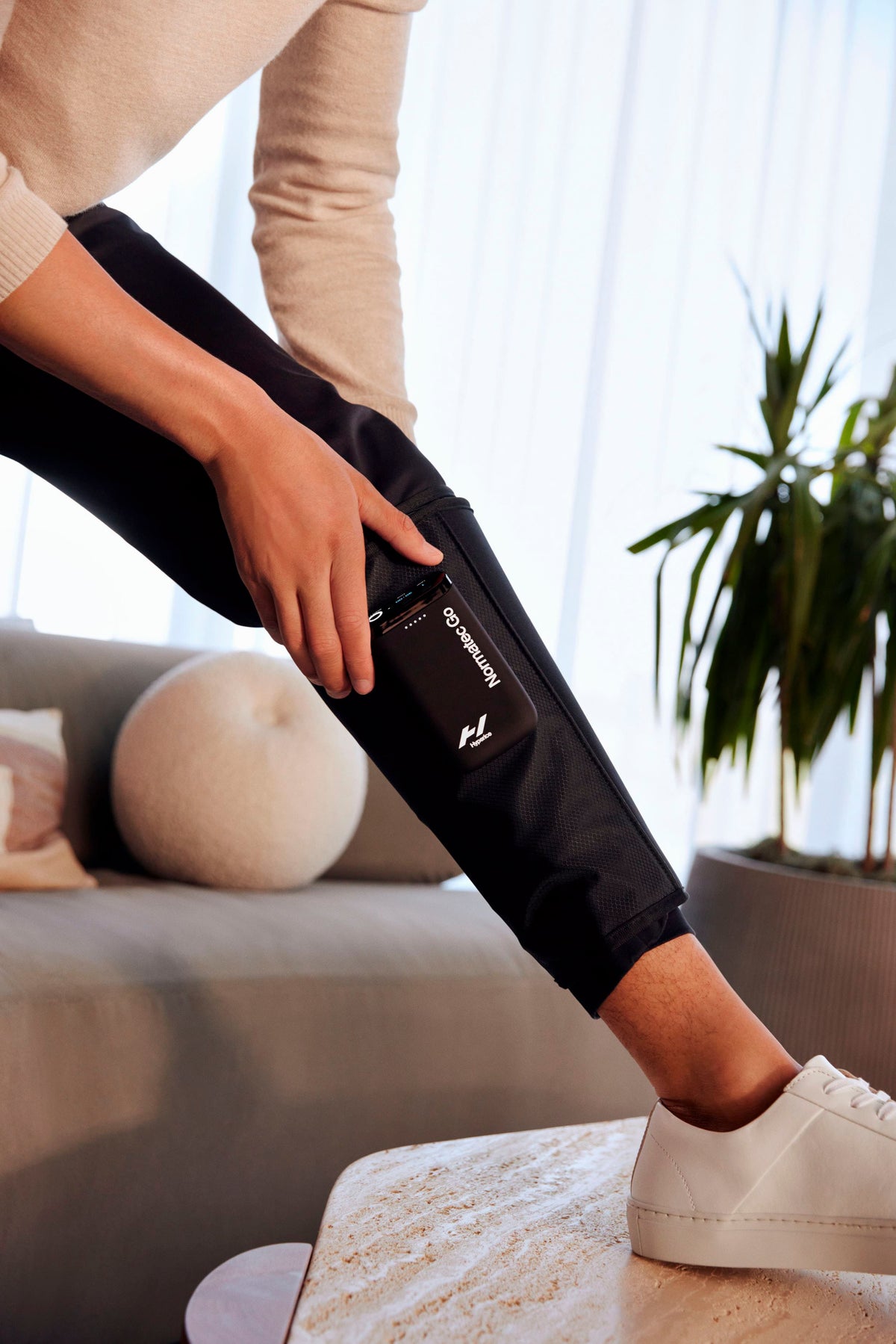 Hyperice - Normatec Go - Black
