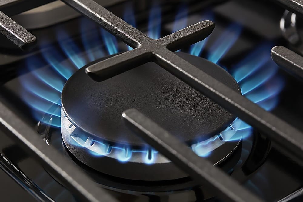 Whirlpool - 30 in. Wide 5 burners 5.1 cu. ft. Freestanding Gas Range with Edge to Edge Cooktop - Black