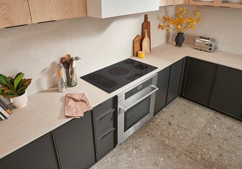Thor Kitchen - 36 in. Wide 5 Element Electric Cooktop - Black Ceramic Glass