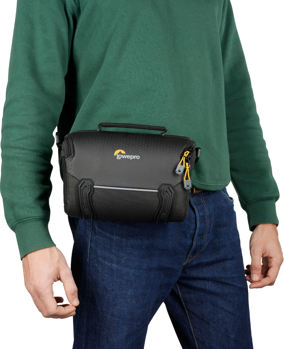 Lowepro - Adventura Go SH 140 Bag - Black