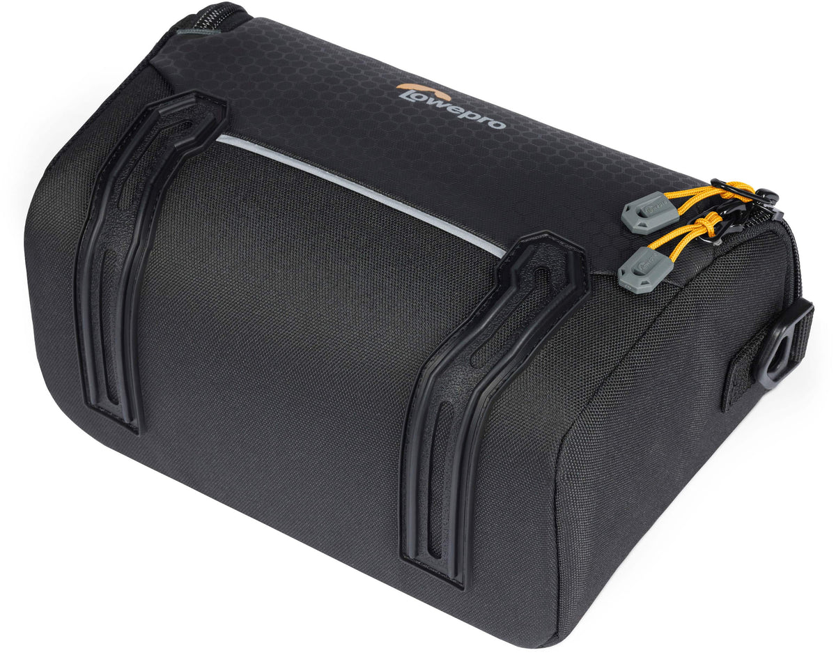 Lowepro - Adventura Go SH 140 Bag - Black