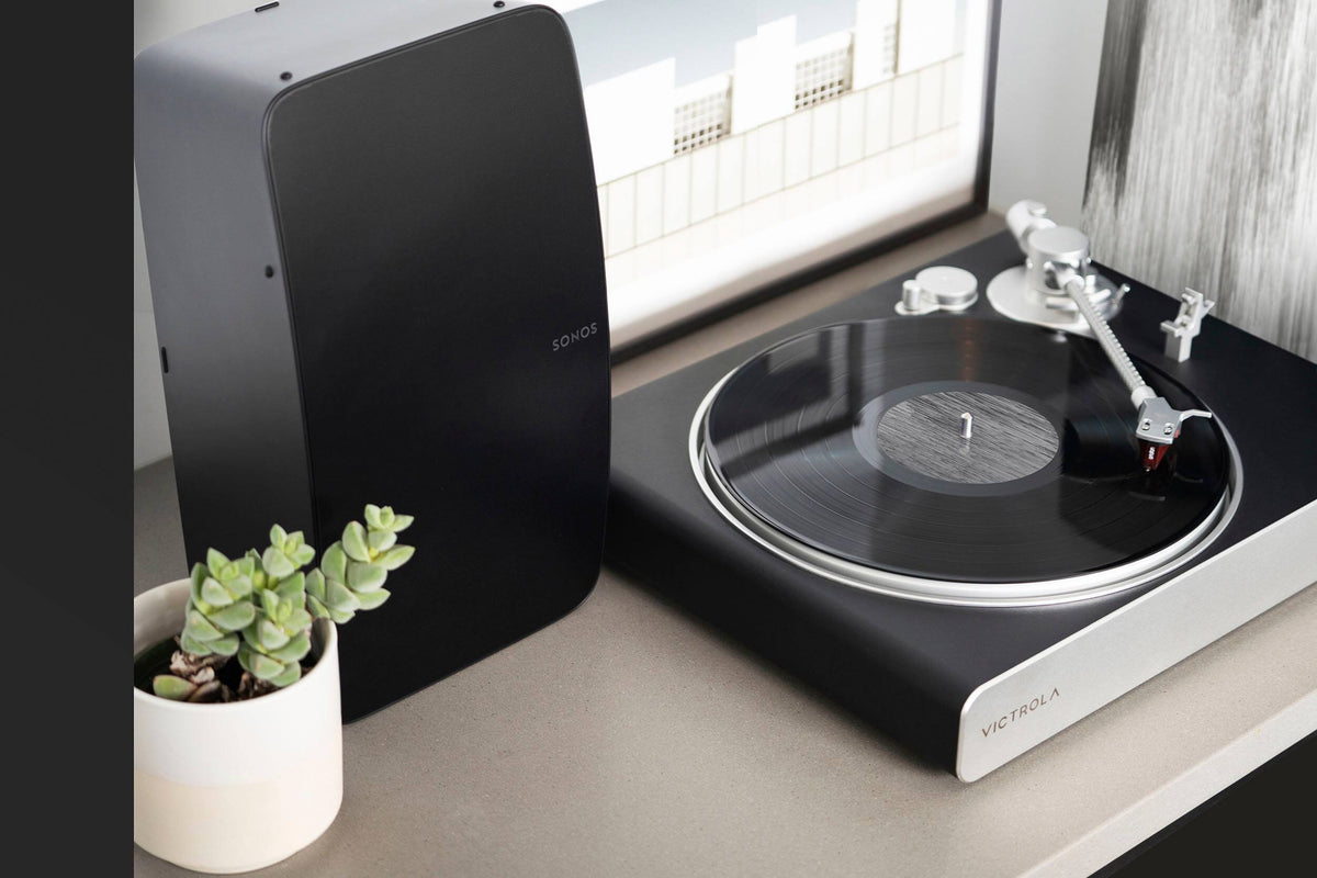 Victrola - Stream Carbon Turntable - Works with Sonos - Black/Silver