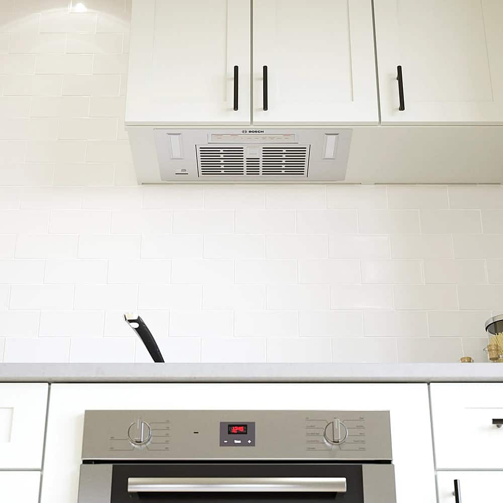 Bosch 300 Series - 24 inches - Externally Vented - Range Hood Insert - Stainless Steel