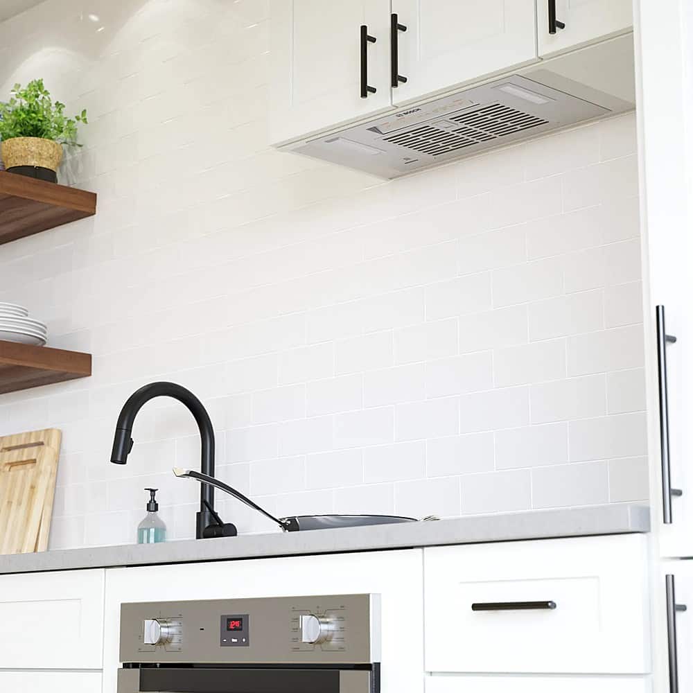 Bosch 300 Series - 24 inches - Externally Vented - Range Hood Insert - Stainless Steel