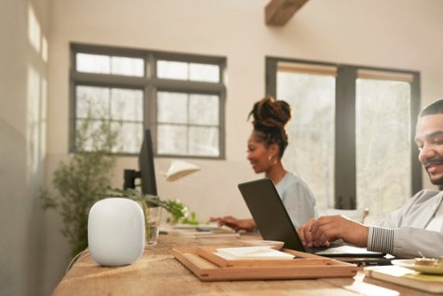 Google - Nest Wifi Pro 6e AXE5400 Mesh Router - Snow