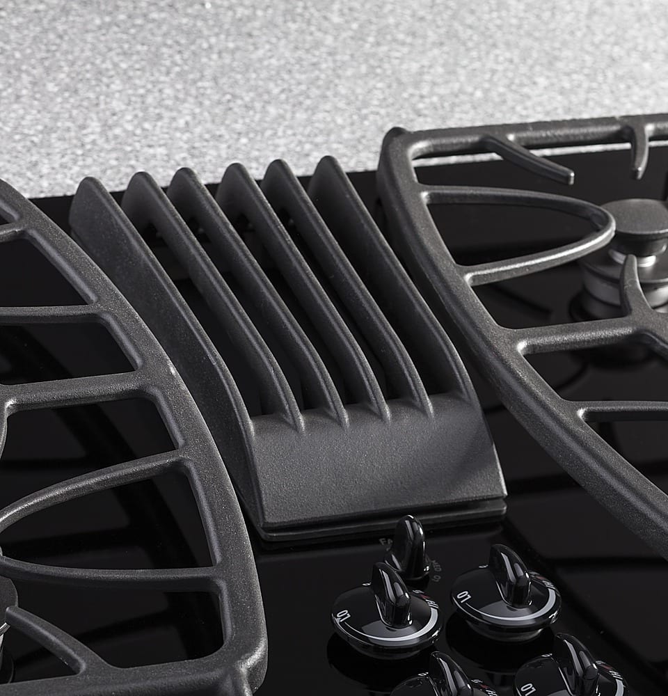 GE Profile - 30" Built-In Gas Cooktop with 4 burners and Downdraft Vent - Black