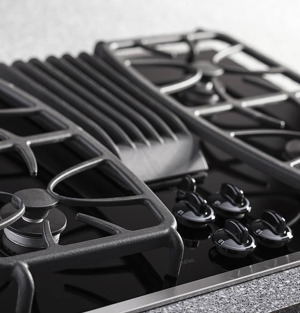 GE Profile - 30" Built-In Gas Cooktop with 4 burners and Downdraft Vent - Black