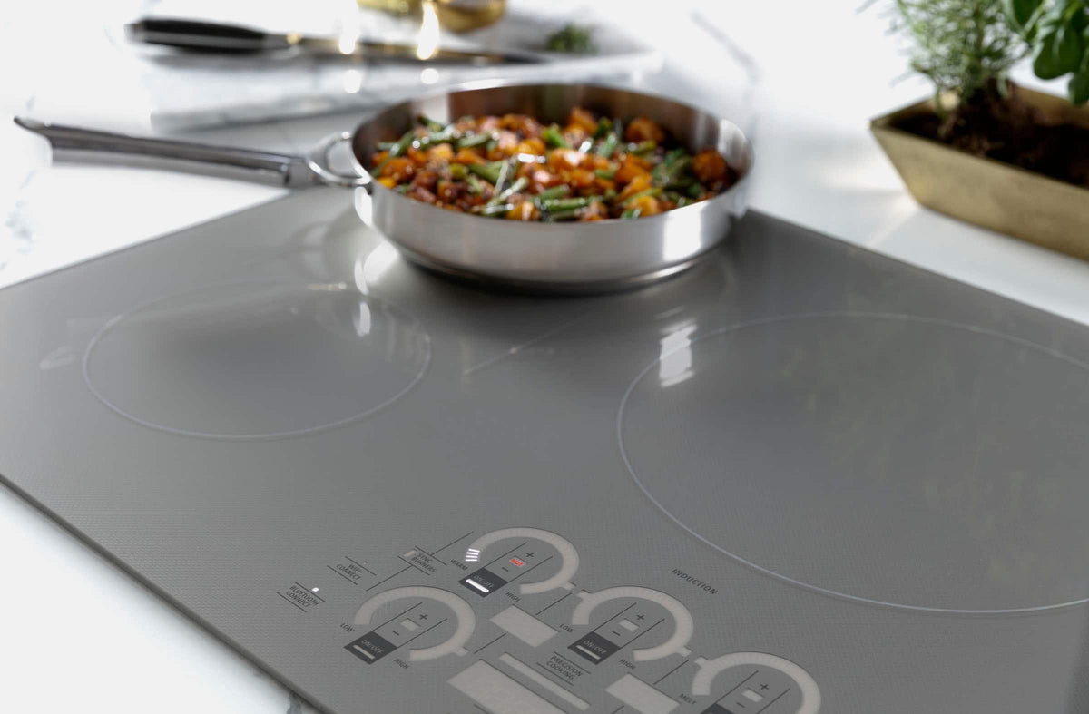 Monogram - 30" Built-In Electric Cooktop with 4 Induction Cooking Elements and Precision Temperature Control - Silver