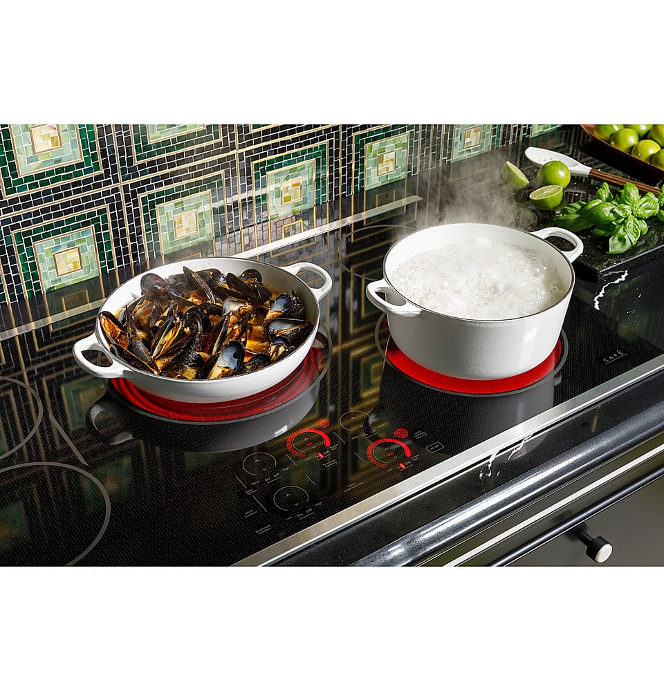 Café - 30" Electric Built In Cooktop, Customizable - Black