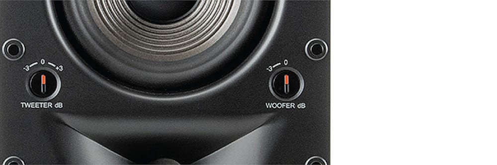 JBL - Studio 6 Dual-6.5" 2-Way In-Wall Speaker with Compression Tweeter - Black