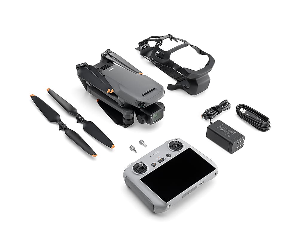 DJI - Geek Squad Certified Refurbished Mavic 3 Classic and Remote Controller with Built-in Screen - Gray