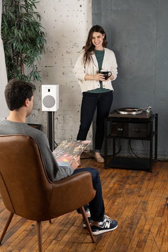 MartinLogan - Motion B10 2-Way Bookshelf Speaker with 5.5” Midbass Driver (Each) - Walnut