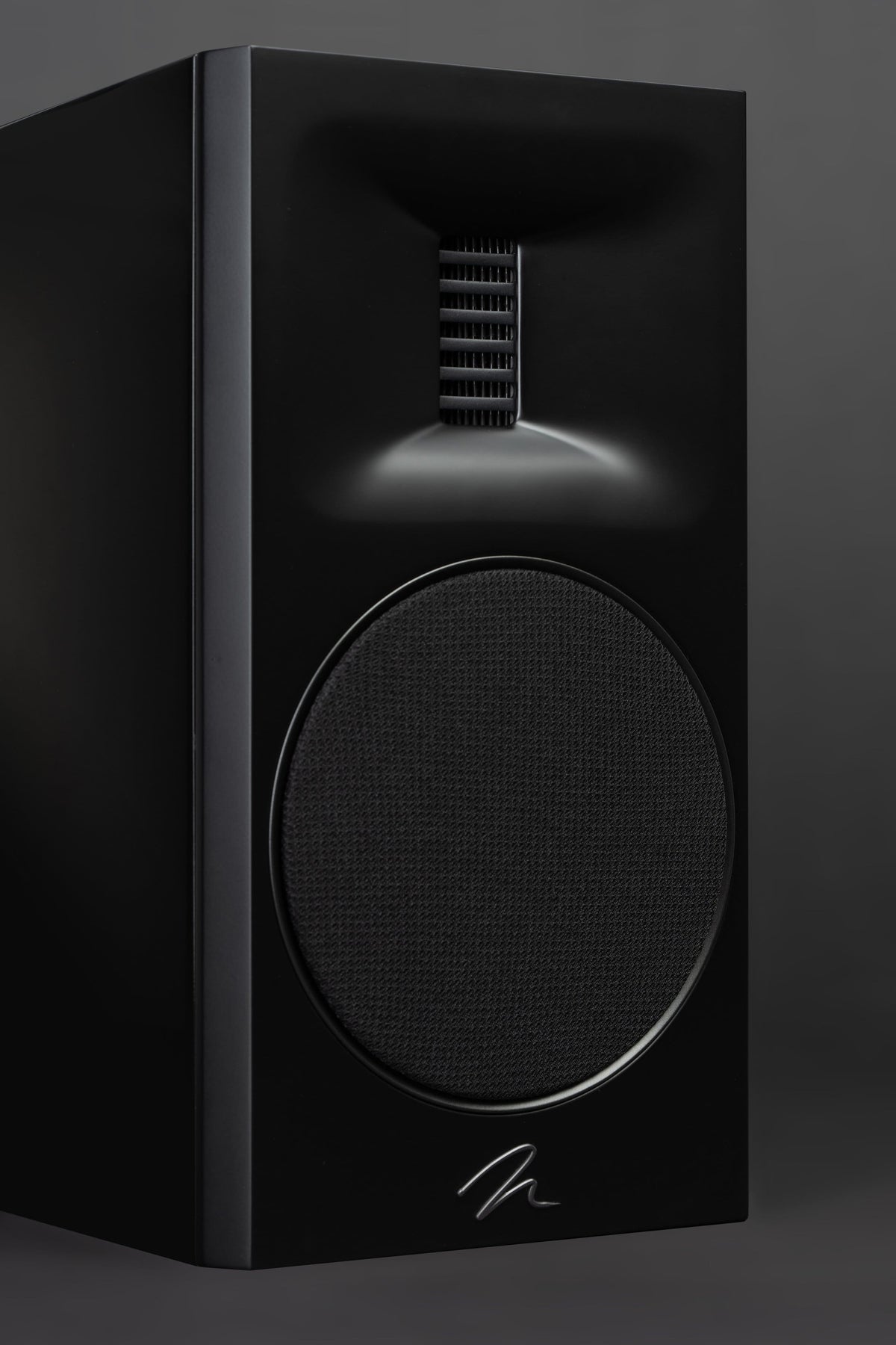 MartinLogan - Motion XT B100 2-Way Bookshelf Speaker with 6.5” Midbass Driver (Each) - Gloss Black
