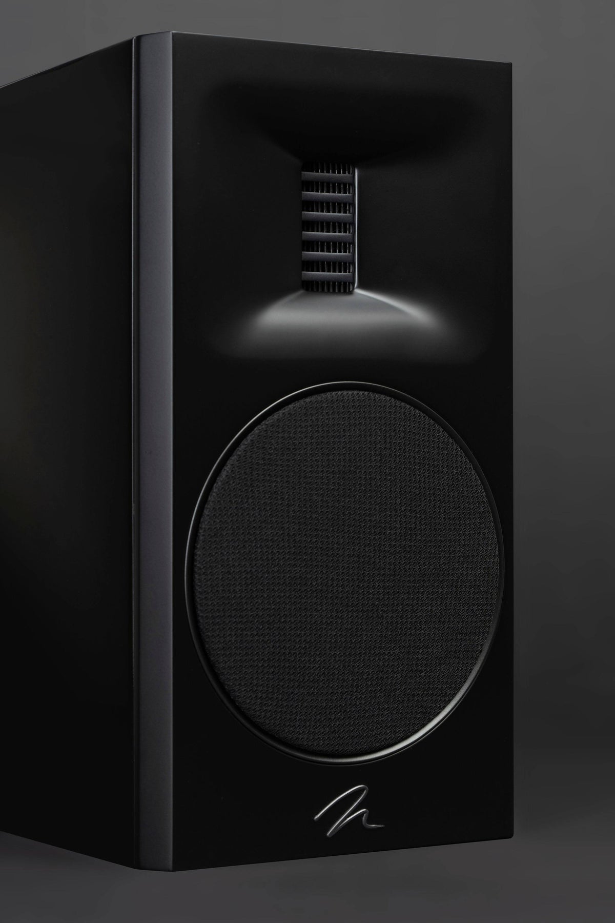 MartinLogan - Motion XT B100 2-Way Bookshelf Speaker with 6.5” Midbass Driver (Each) - Gloss Black