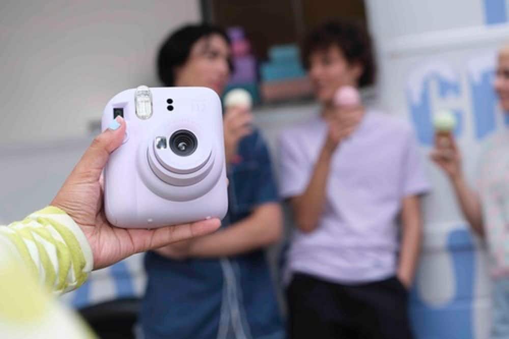 Fujifilm - instax mini 12 Instant Film Camera - Lilac Purple