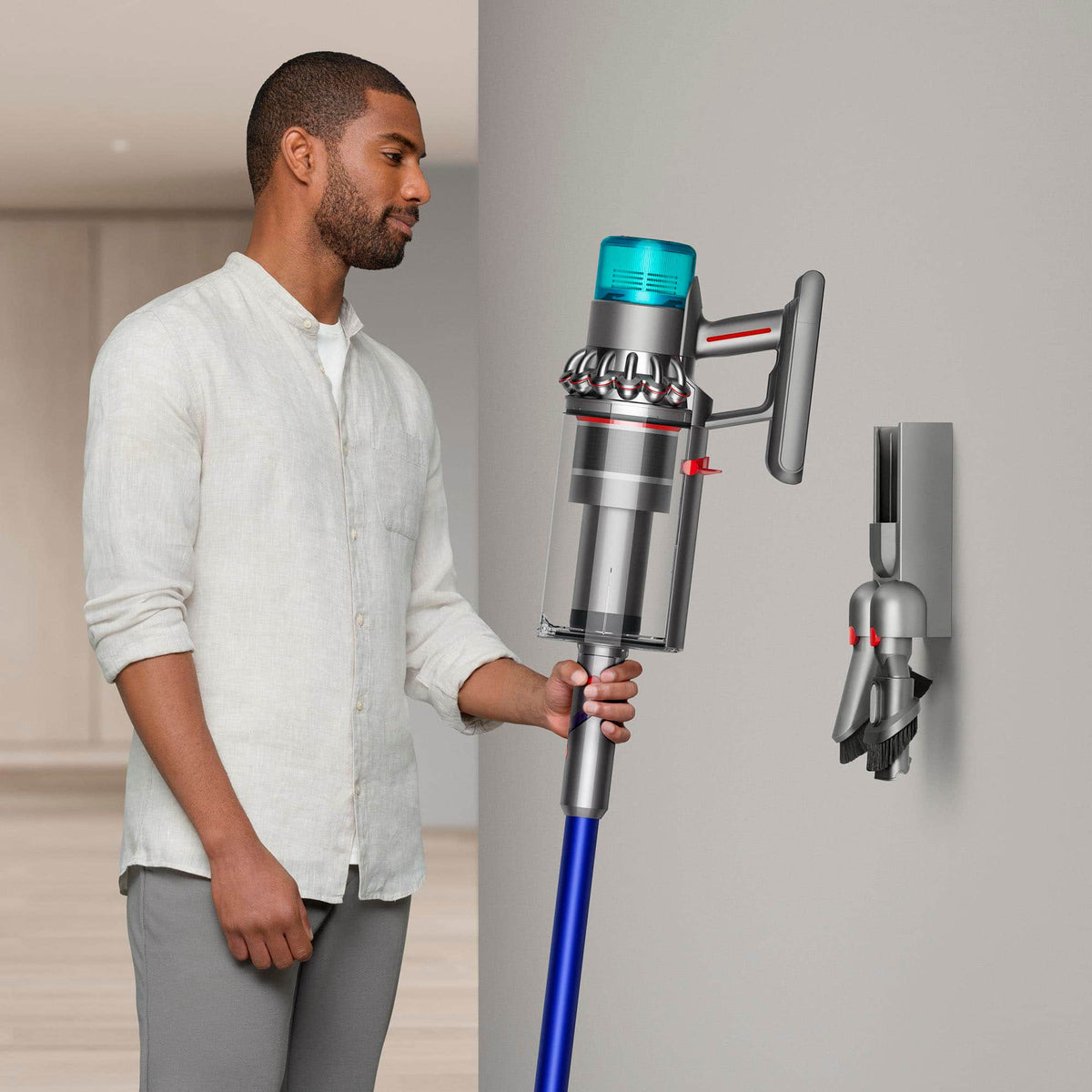 Dyson - Gen5outsize Cordless Vacuum with 8 accessories - Nickel/Blue