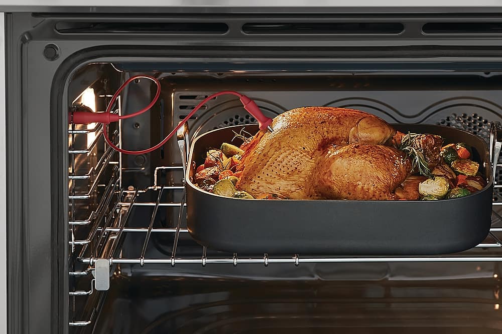Frigidaire - Professional 36 in. Wide 6 burners 4.4 Cu. Ft. Slide-In Gas True Convection Range with Self-cleaning - Stainless Steel