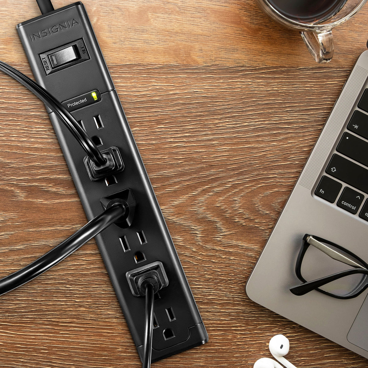 Insignia™ - 6-Outlet 1,080 Joules Surge Protector - Black