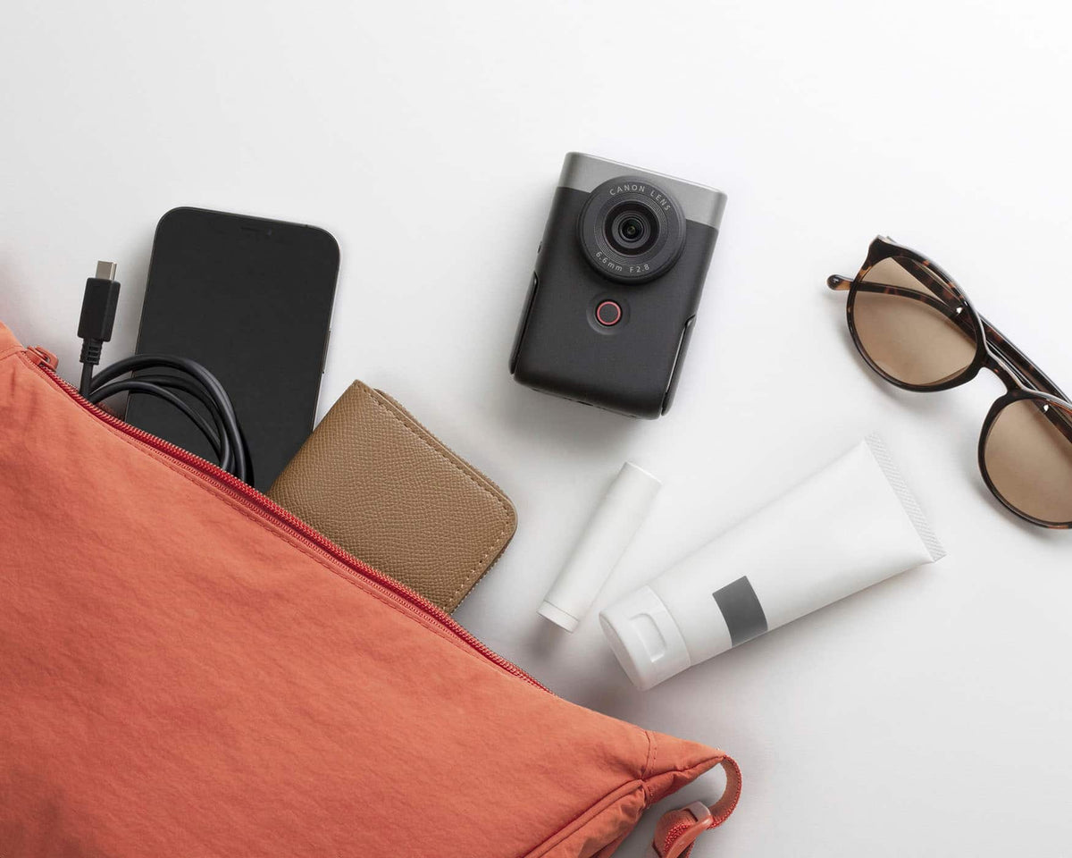Canon - PowerShot V10 4K Video 20.9-Megapixel Digital Camera for Vloggers and Content Creators - Silver