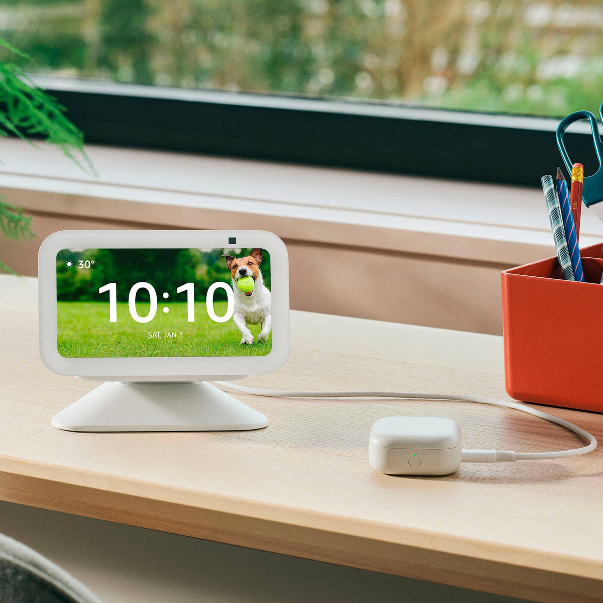 Amazon - Stand for Echo Show 5 (3rd Gen) - Adjustable stand with USB-C Charging Port (Echo Show not included) - Cloud Blue