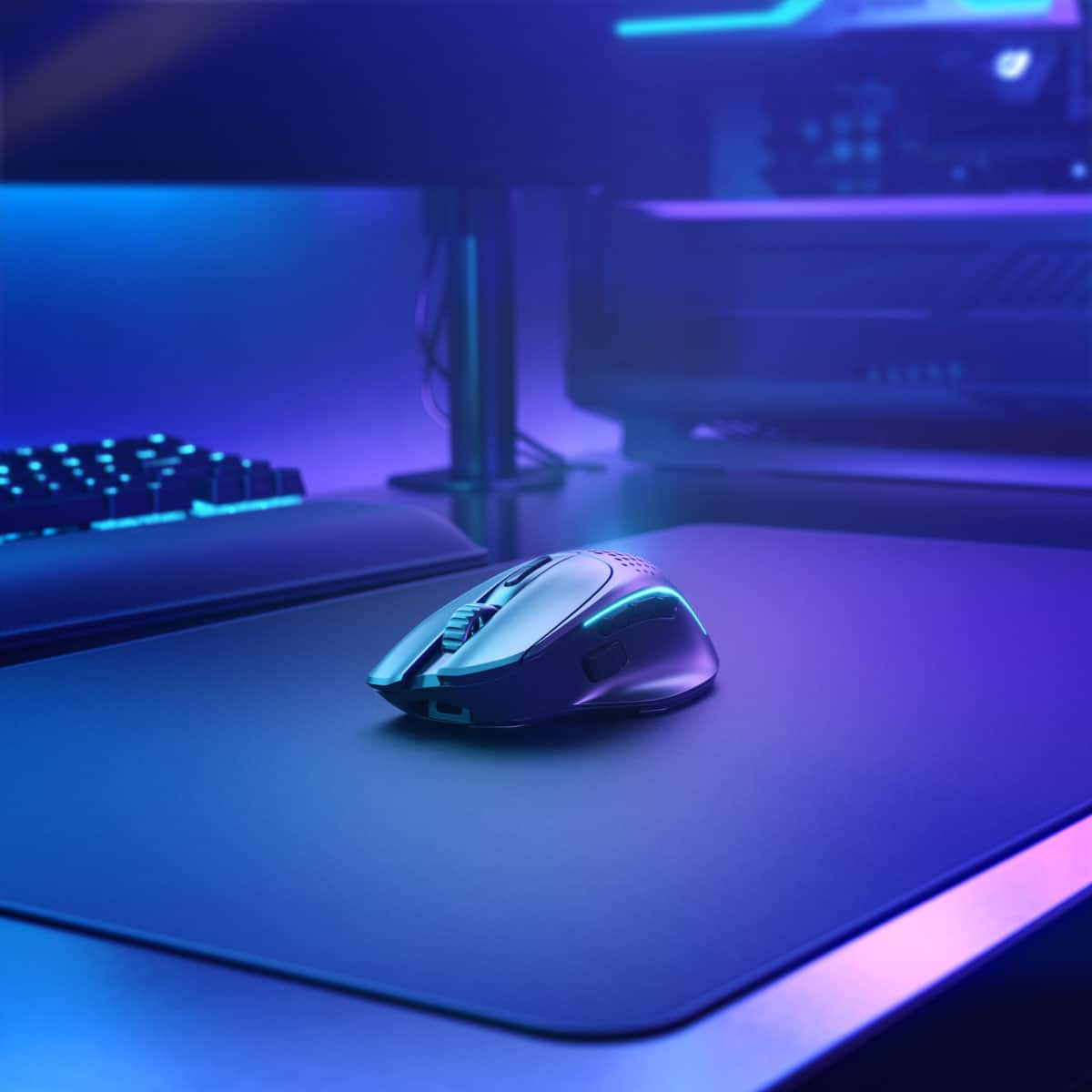 Glorious - Model I 2 Ultra Lightweight Wireless Optical Gaming Mouse with 9 Programmable Buttons - Wireless - Matte Black