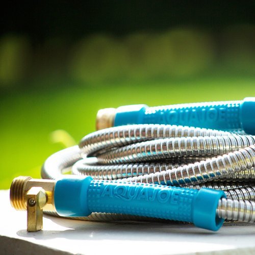 Aqua Joe - Heavy-Duty Puncture Proof Kink-Free Garden Hose