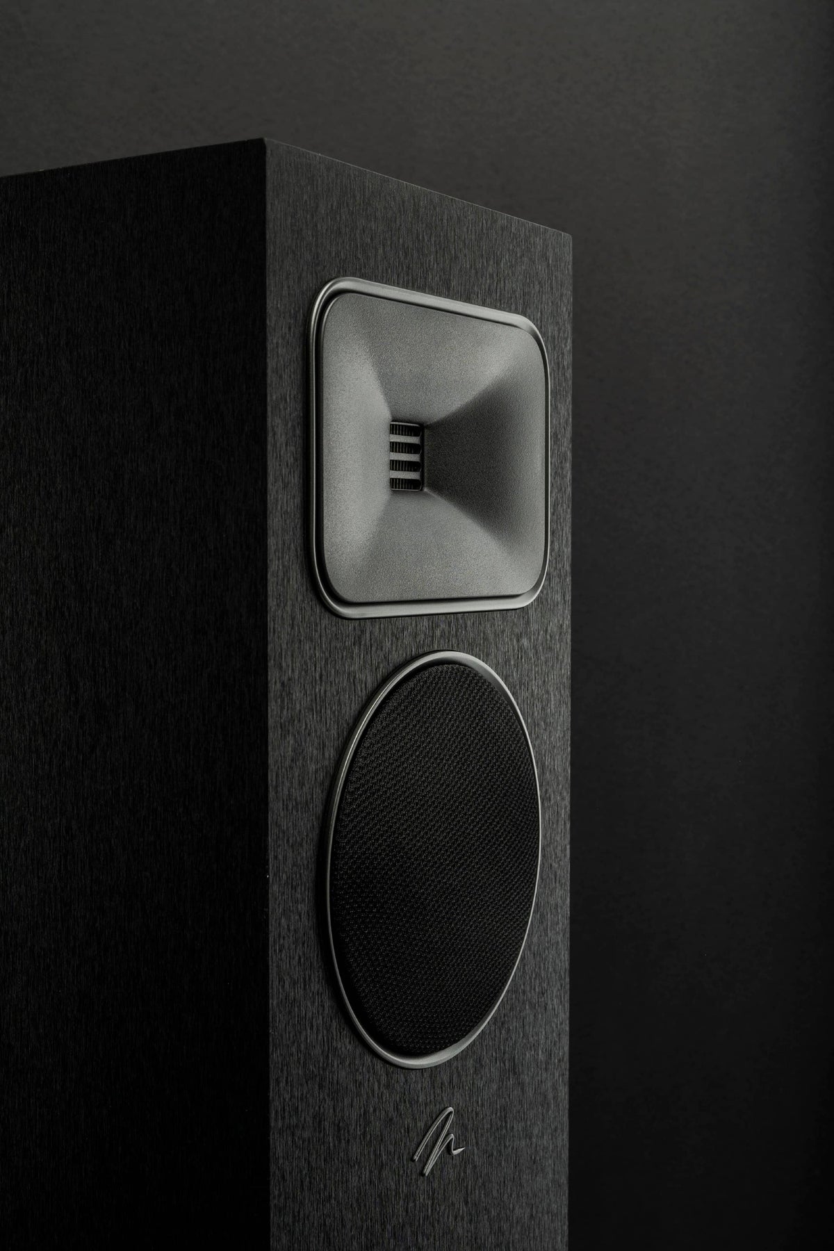 MartinLogan - Motion Foundation F1 3-Way Floorstanding Speaker with 5.5” Midrange and Triple 5.5” Bass Drivers (Each) - Black