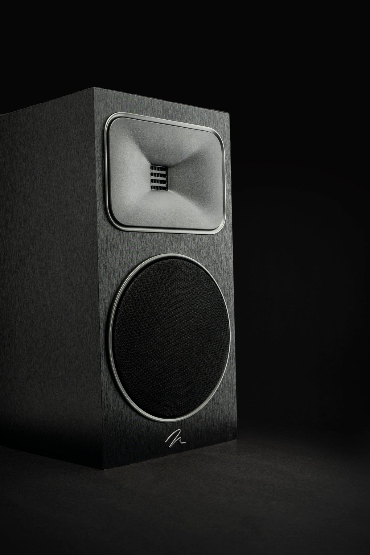 MartinLogan - Motion Foundation B2 2-Way Bookshelf Speaker with 6.5” Midbass Driver (Each) - Black