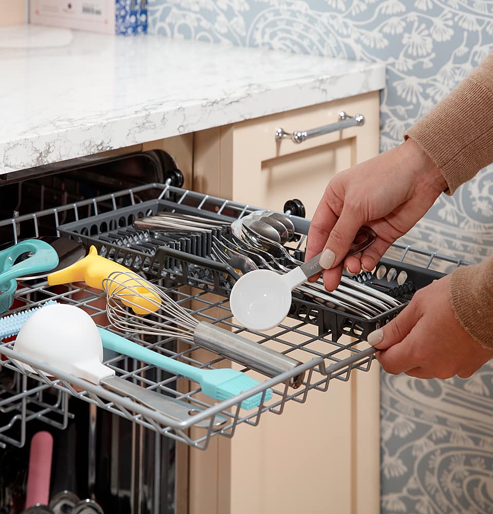 GE - 24" Top Control Built-In Stainless Steel Tub Dishwasher with 3rd Rack, Santize Cycle and 45 dBA - White