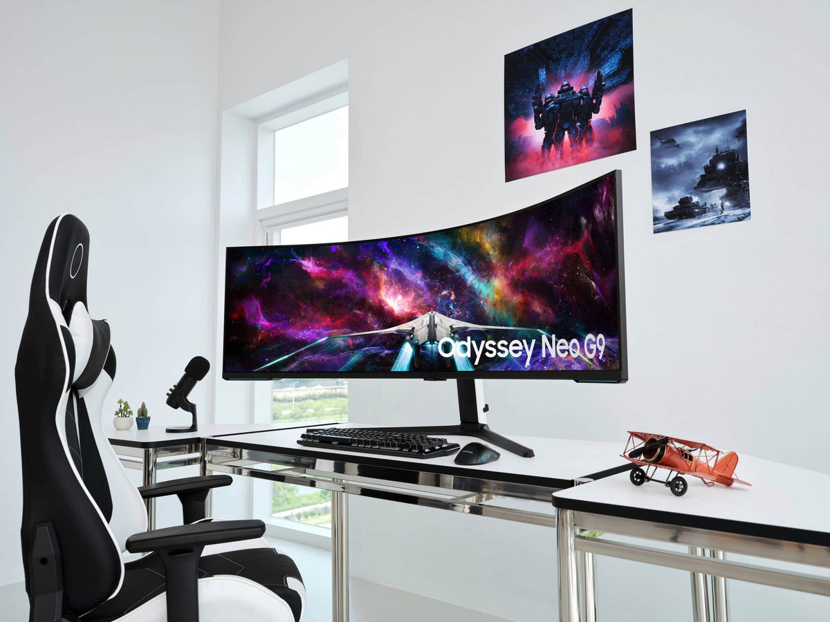 Samsung - 57" Odyssey Neo G9 Dual 4K UHD Quantum Mini-LED 240Hz 1ms HDR 1000 Curved Gaming Monitor (HDMI 2.1, DP 2.1, USB 3.0) - Black