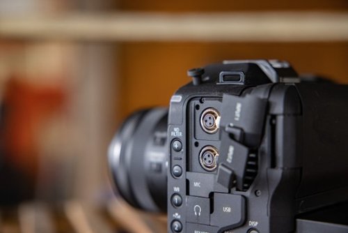 Canon - EOS C70 4K Video Mirrorless Cinema Camera (Body Only) - Black