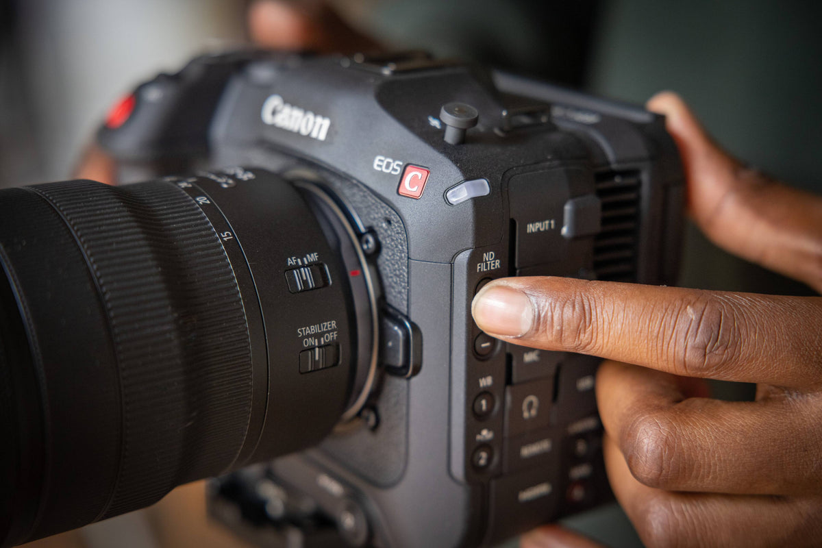 Canon - EOS C70 4K Video Mirrorless Cinema Camera (Body Only) - Black