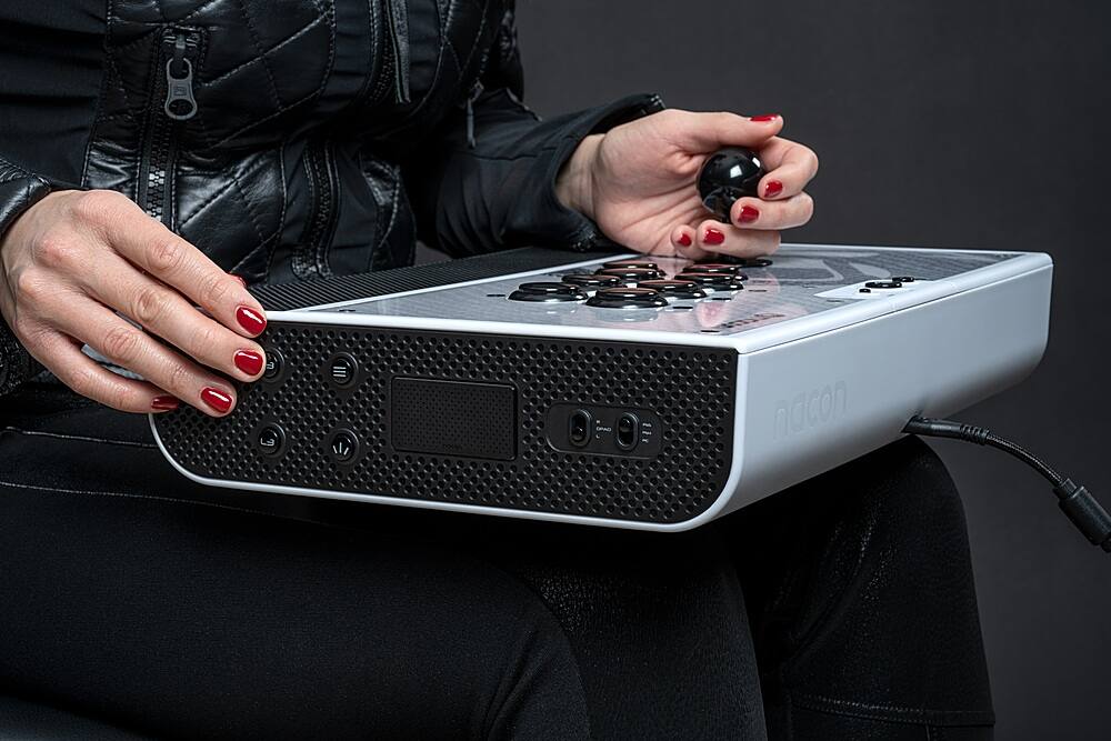 Nacon - Daija Arcade Stick for PlayStation and PC - White