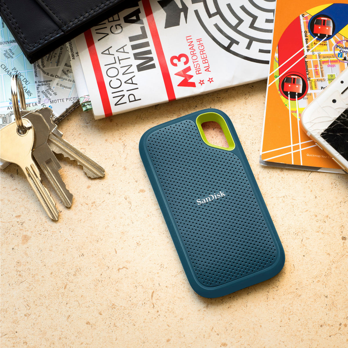 SANDISK - Extreme Portable 2TB External USB-C NVMe SSD - Monterey