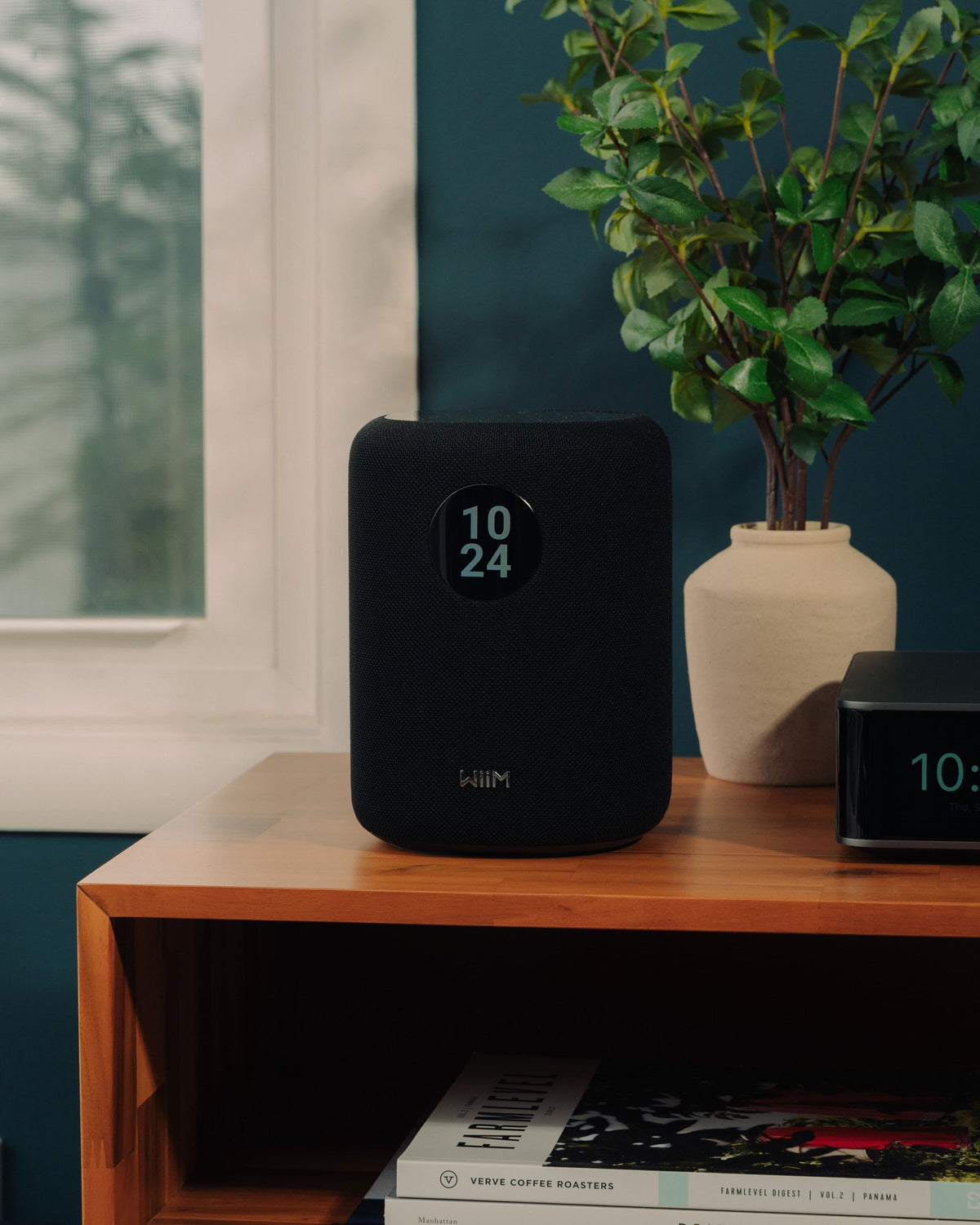 WiiM - Sound Smart Speaker w/ 1.8″ Touch Display, Hi‑Res 24‑bit/192 kHz, AI RoomFit - Black
