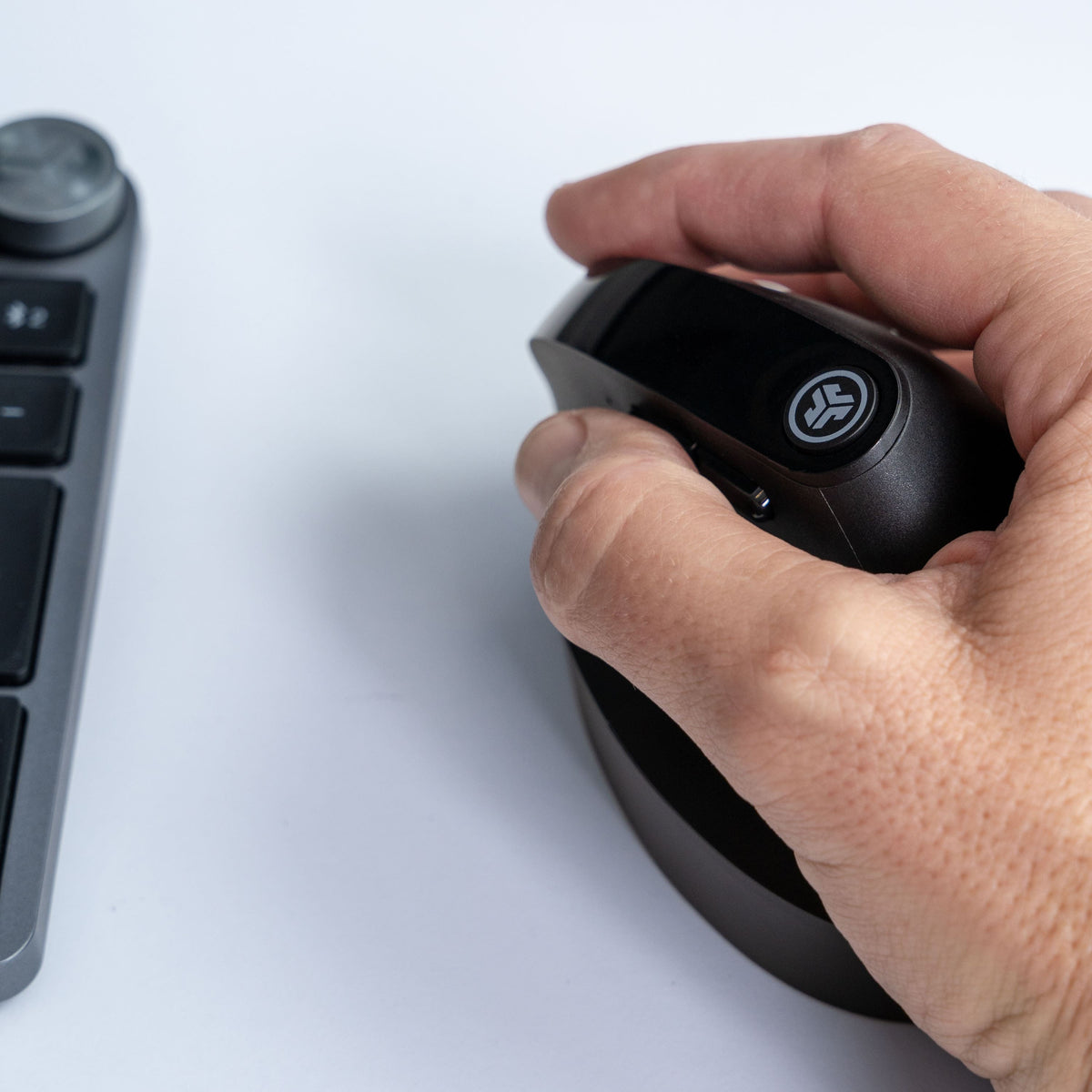 JLab - JBuds Ergonomic Wireless Mouse - Wireless - Black