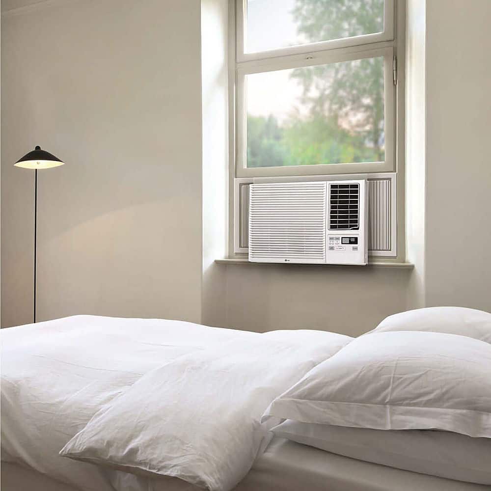 LG - 1,440 Sq.Ft. 23,000 BTU 230V Window Air Conditioner with Supplemental Heat Function - White
