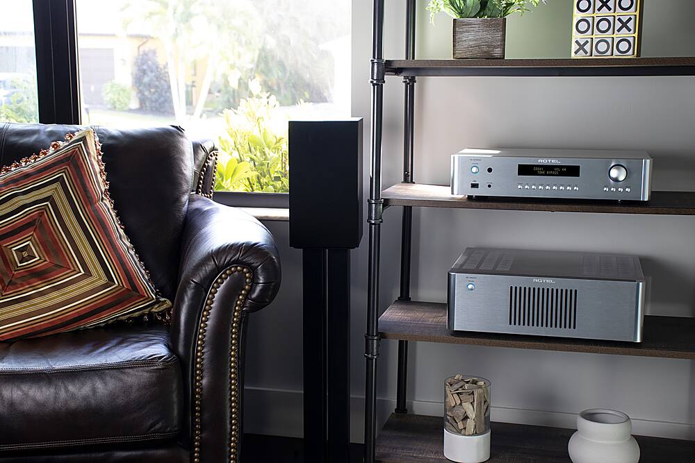 Rotel - RC-1572MKII Stereo Preamplifier - Silver