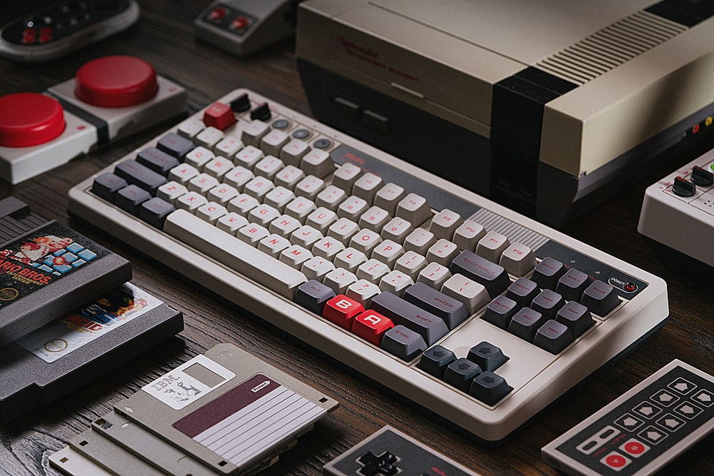 8BitDo - Retro Mechanical Keyboard - N Edition