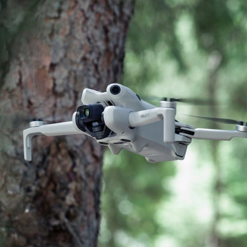 DJI - Geek Squad Certified Refurbished Mini 4 Pro Drone and RC 2 Remote Control with Built-in Screen - Gray