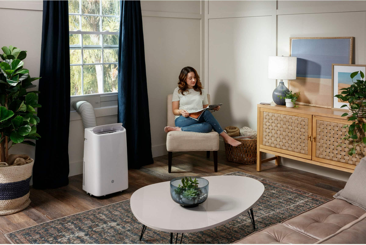 GE - 350 Sq. Ft. 8,500 BTU Smart Portable Air Conditioner - White