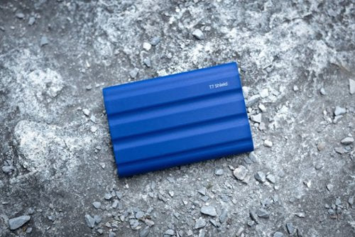 Samsung - Geek Squad Refurbished Good - T7 Shield 2TB External USB 3.2 Gen 2 Rugged SSD IP65 Water Resistant - Blue