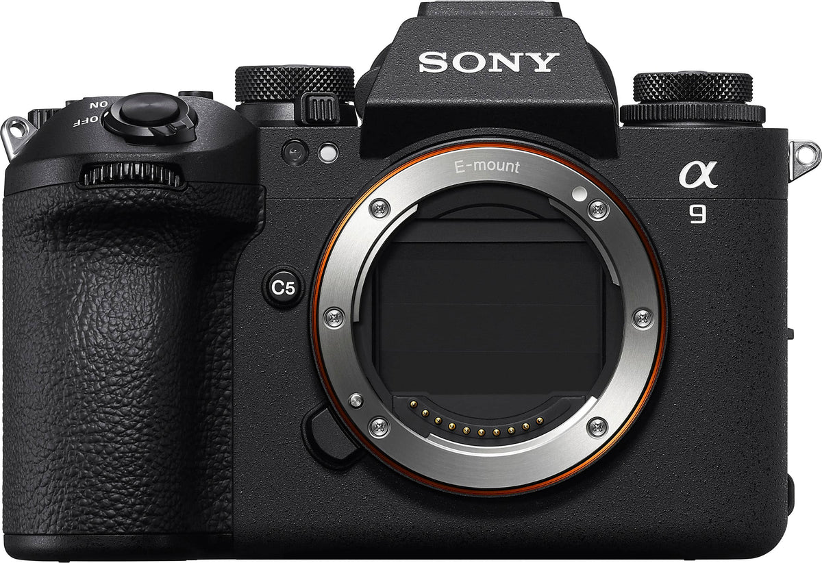 Sony - Alpha 9 III Full-frame Mirrorless Camera with Global Shutter - Black